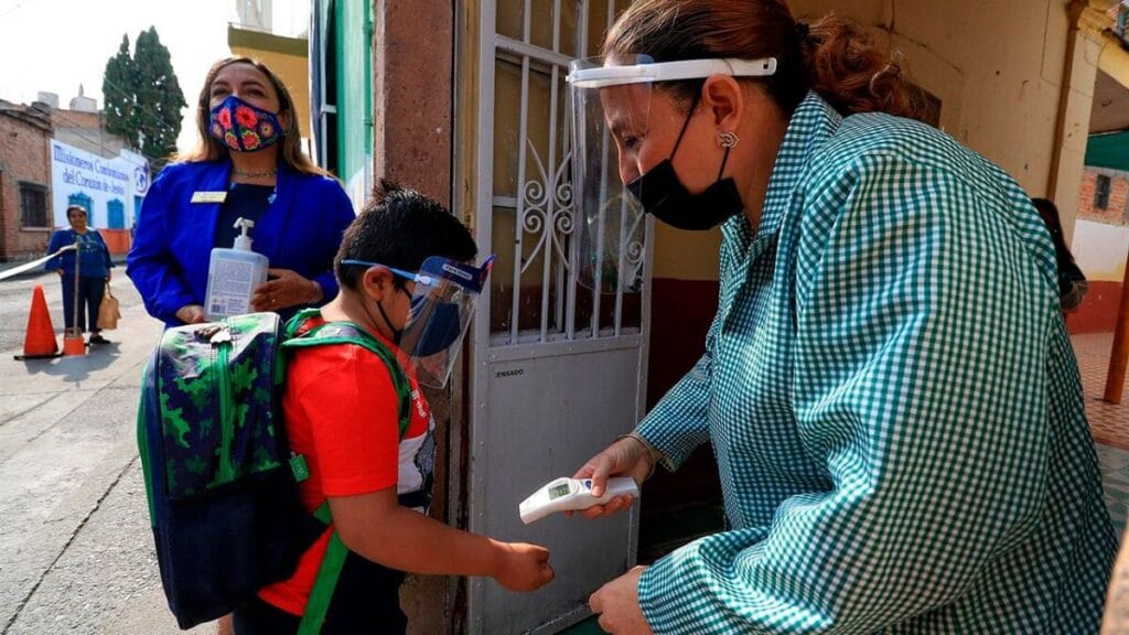 Medidas Para El Regreso A Clases: ¿Cómo Cuidar A Los Niños Del Covid?