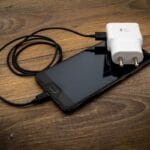 Aparatos que debes desconectar para ahorrar luz.