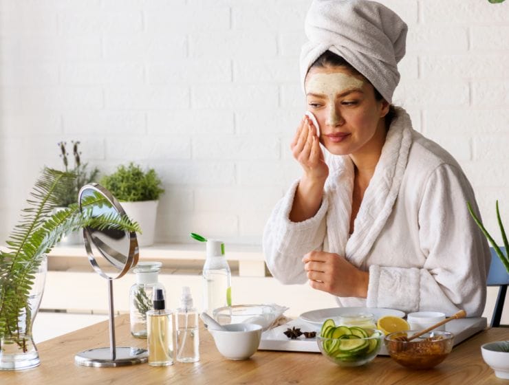 Cómo hacer la mejor mascarilla casera contra ojeras y bolsas