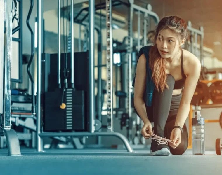 Antes de ir al gimnasio este inicio de año, conoce qué debes tomar en cuenta para empezar de forma segura, realista y sin abandonar.